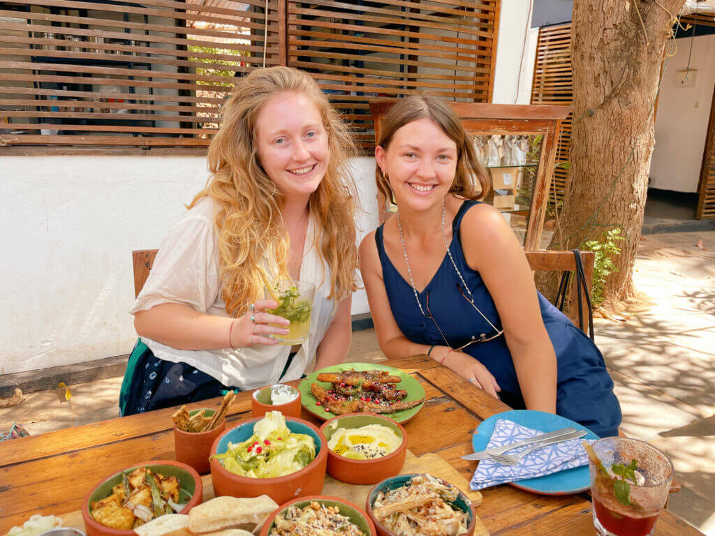 果阿Palol和Patnes的咖啡館和餐館